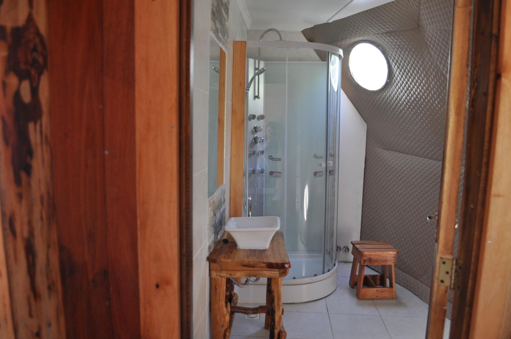 Hotel Patagonia Eco Domes El Chalten Esterno foto
